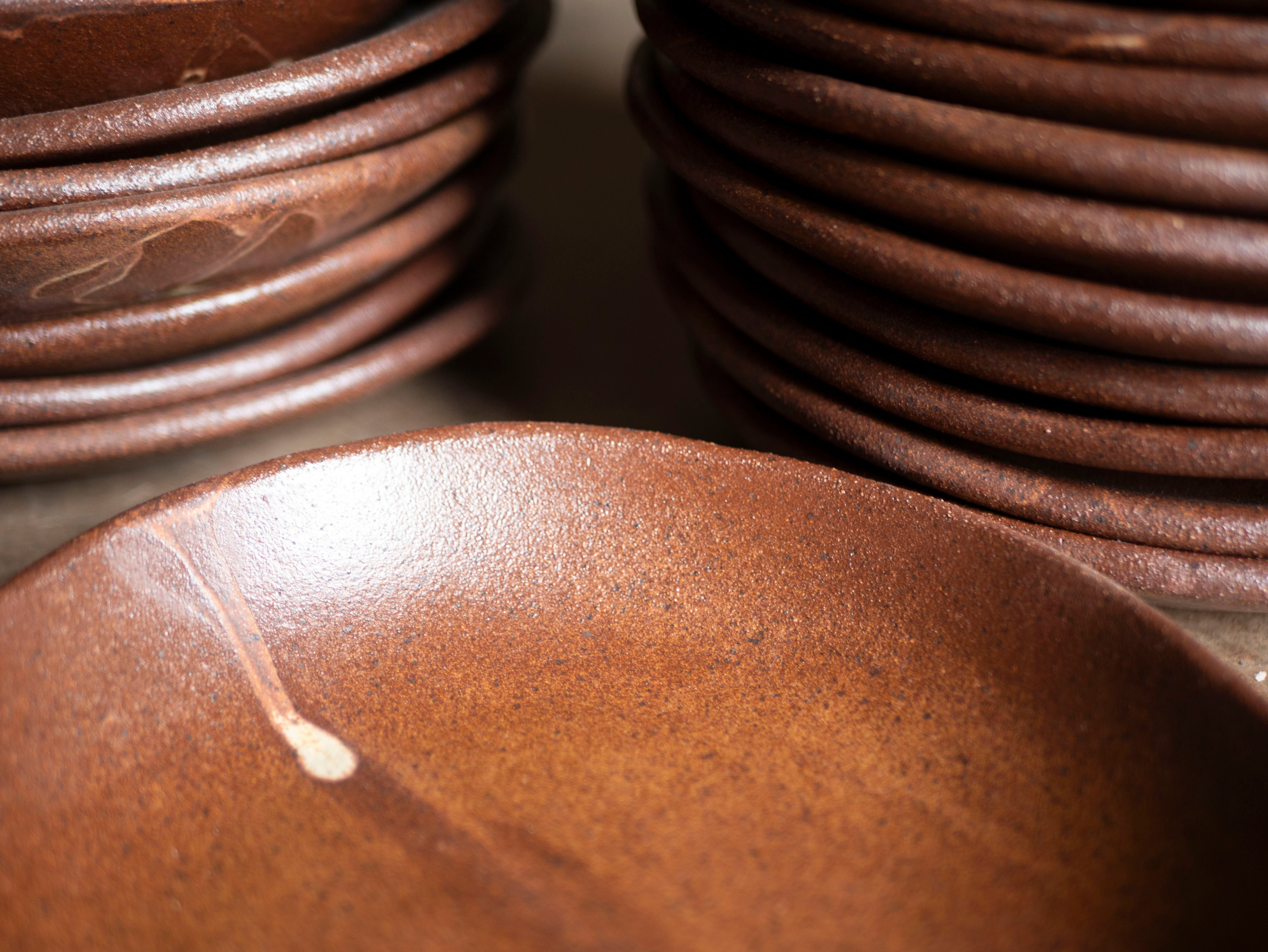 Medium Press Moulded Bowl (Burnt Umber)