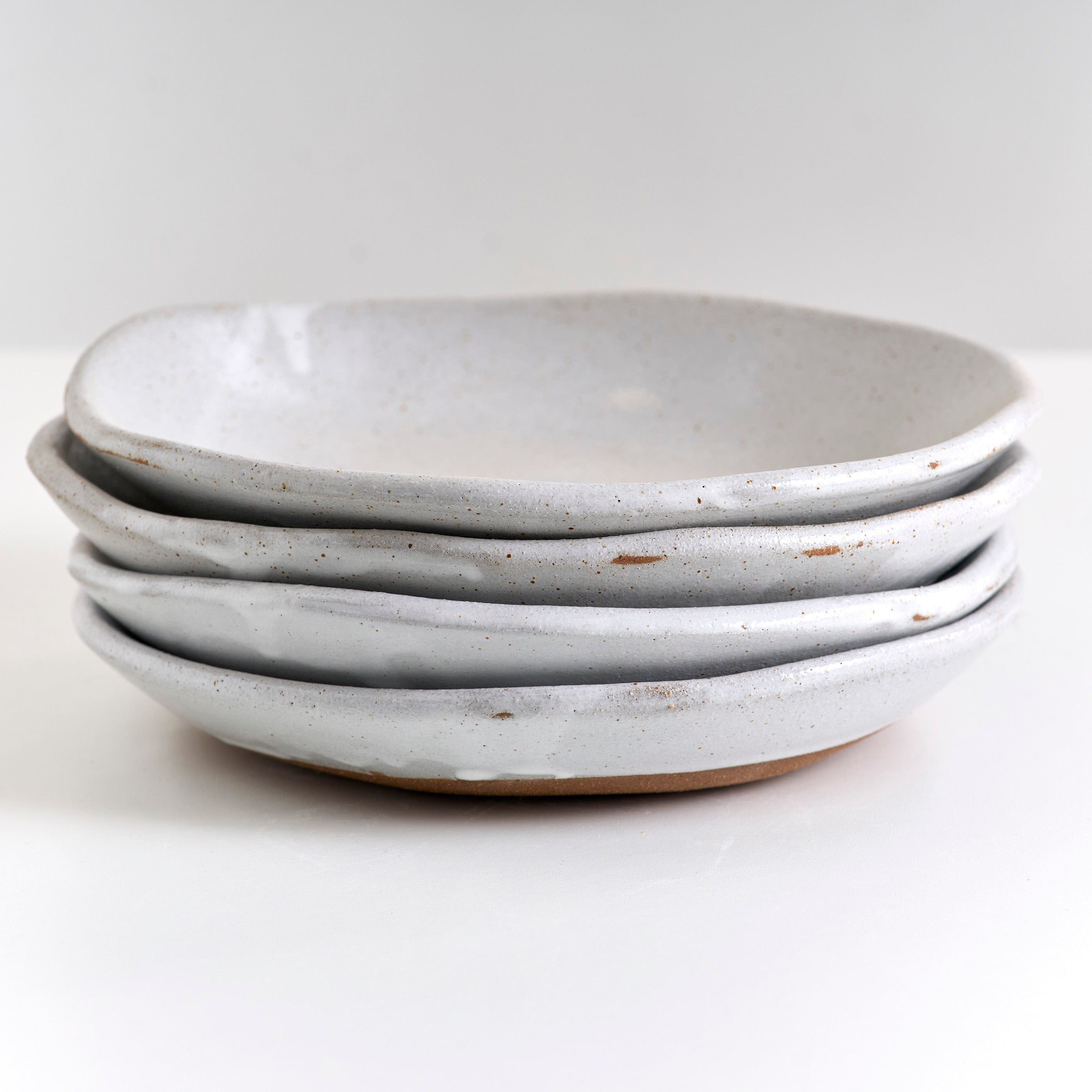 Medium Press Moulded Bowl (Vintage White)
