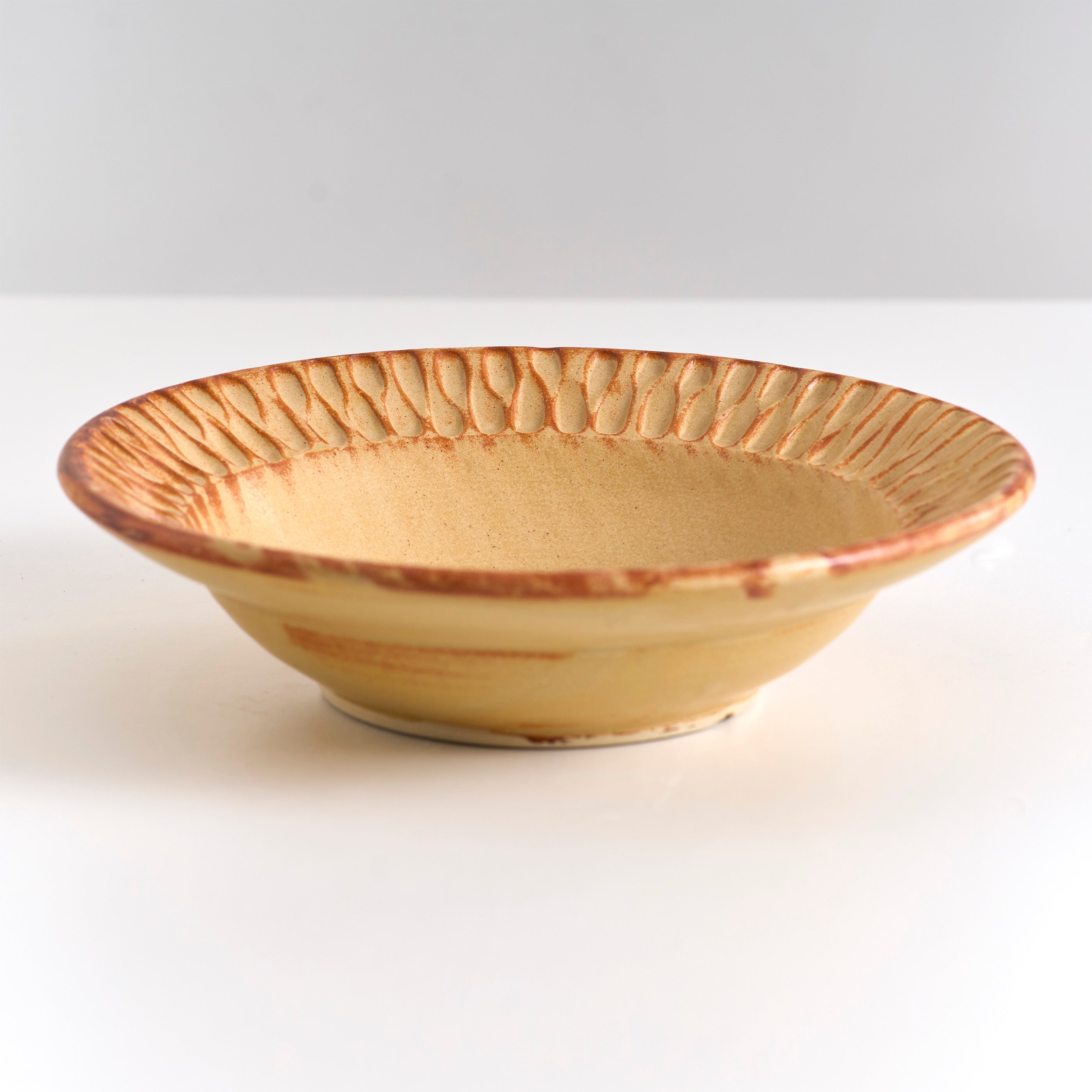 Wide-Rimmed Pasta Bowl with Carved Detail