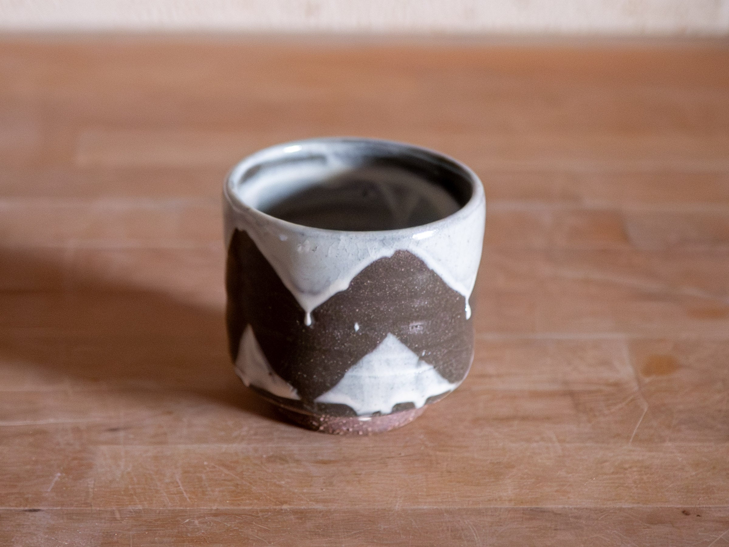 Yunomi Tea Cup 03 – Slip Decorated Terracotta