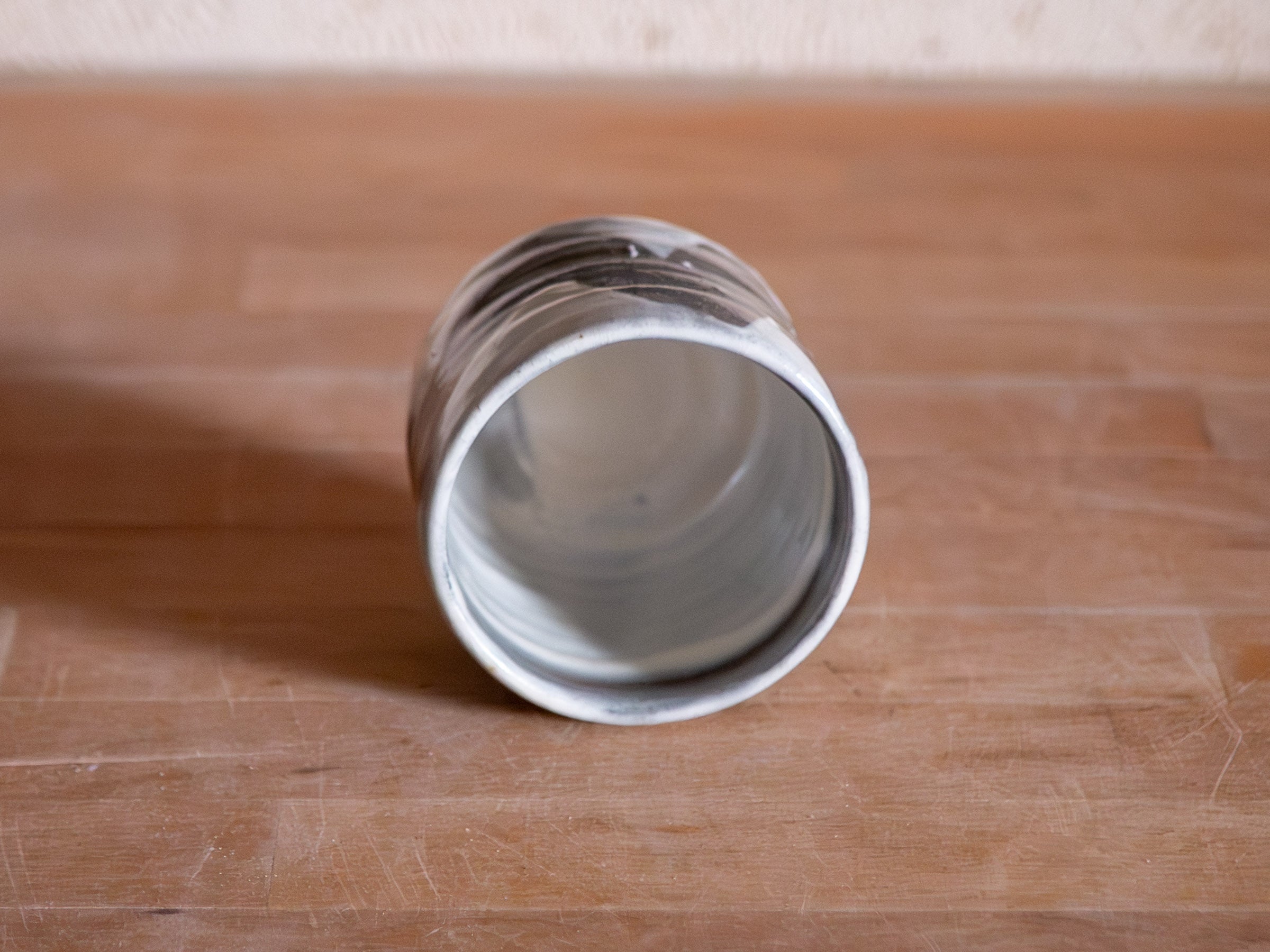 Yunomi Tea Cup 03 – Slip Decorated Terracotta