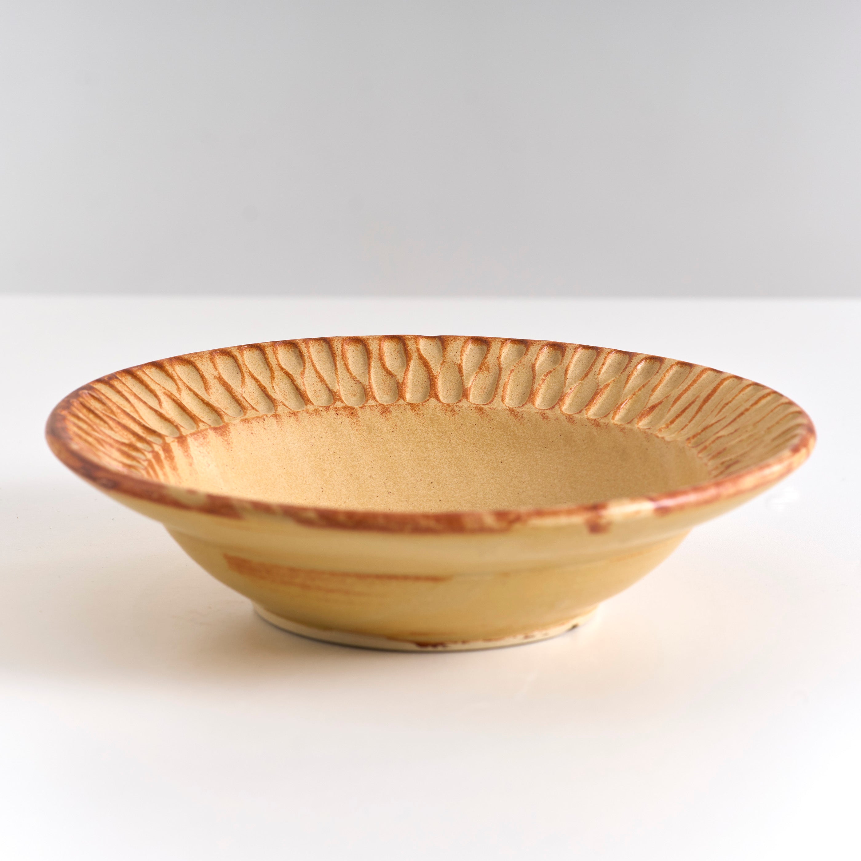 Wide-Rimmed Pasta Bowl with Carved Detail