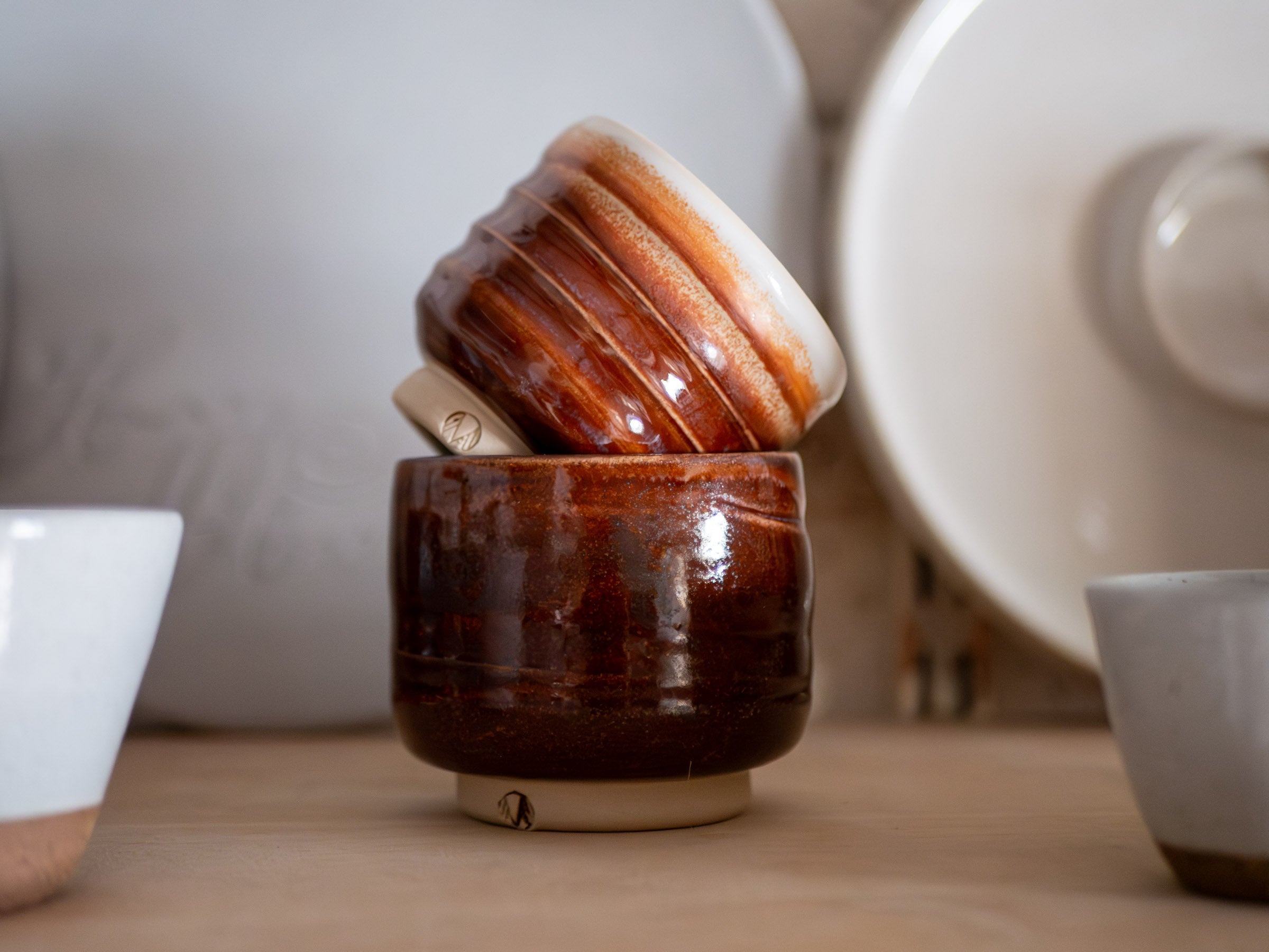 Yunomi Tea Cup 06 - Glossy Tin White with Red Ember